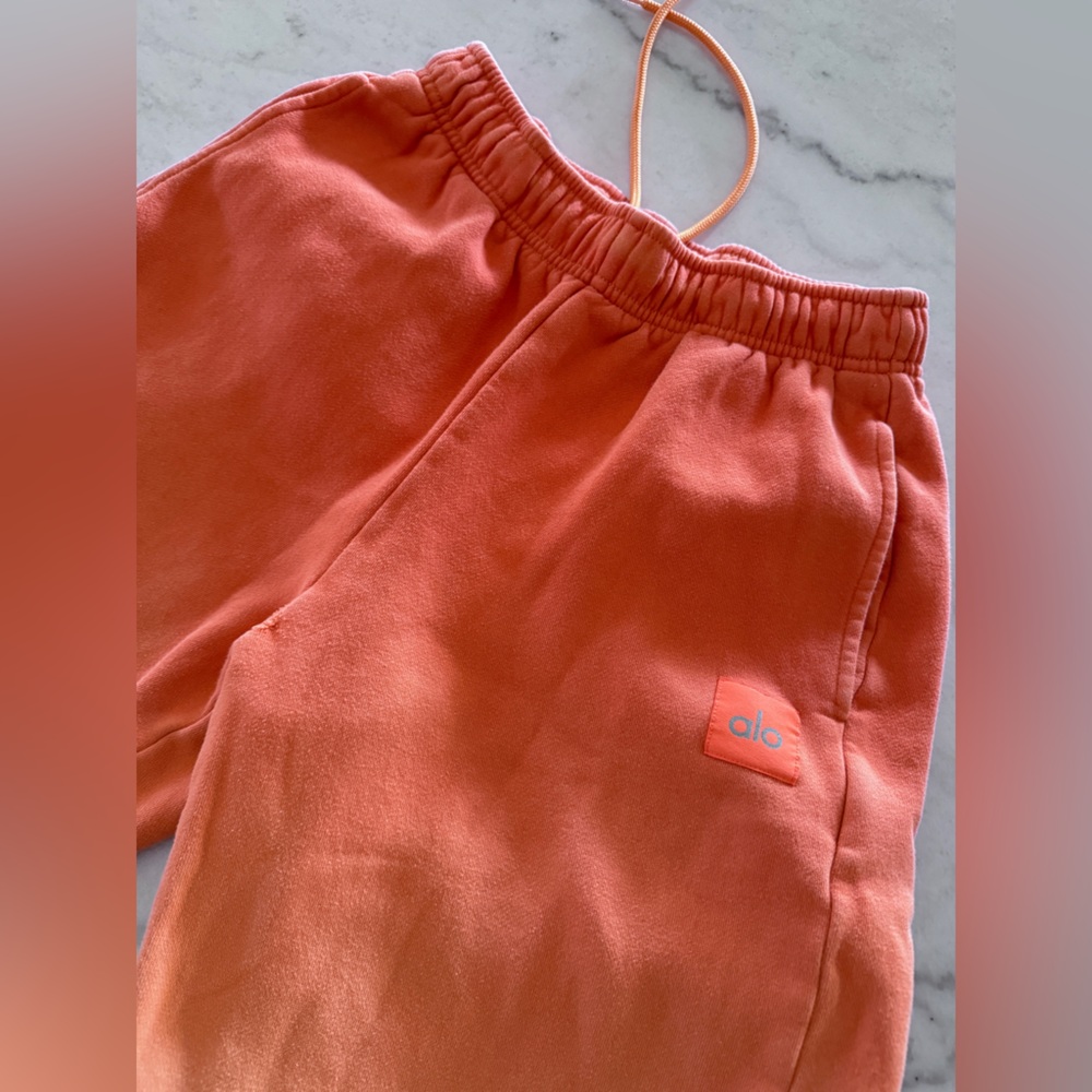 ALOYOGA Straight Leg Ombre Sweatpant Small - Picture 8 of 16